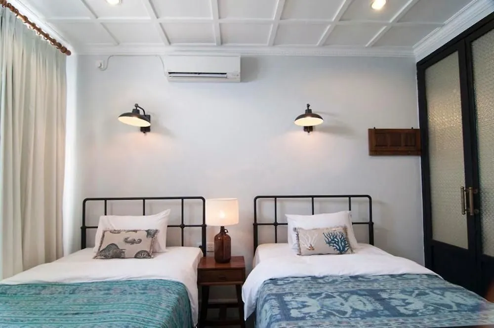 Brown Feather Hotel Seminyak Indonesië